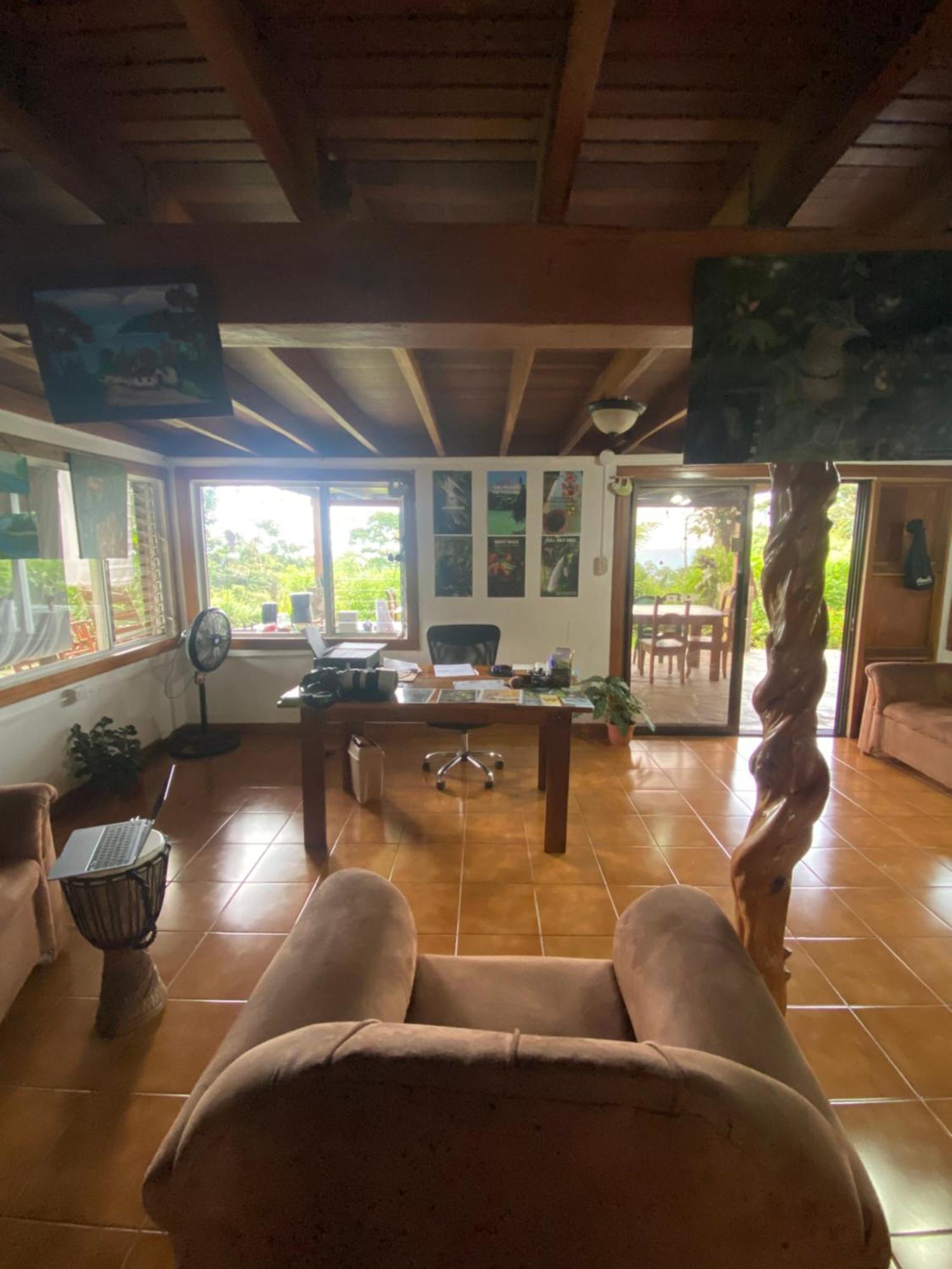 לינה וארוחת בוקר La Tigra  Birds & Breakfast Costa Rica מראה חיצוני תמונה